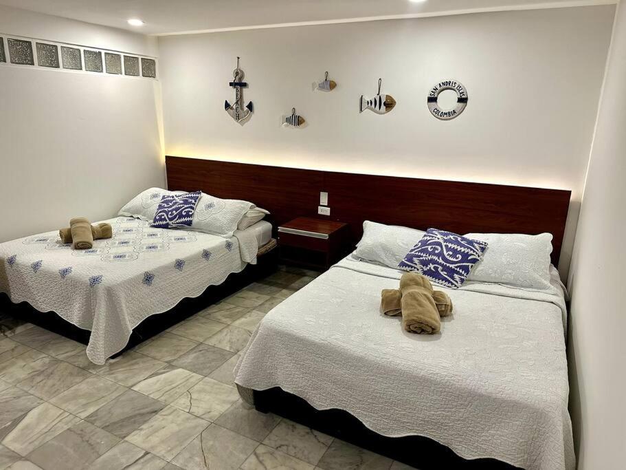 Exclusivos Apartamentos Con Playa Privada San Andrés Esterno foto